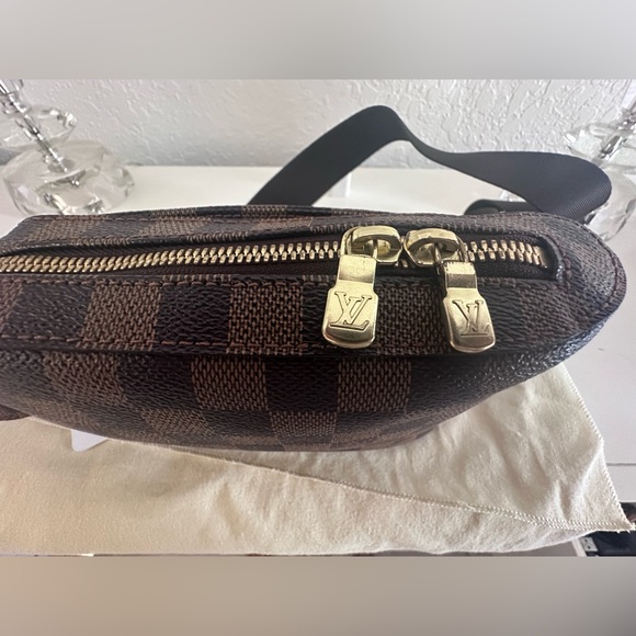 LOUIS VUITTON GERONIMOS - Picture 5 of 8